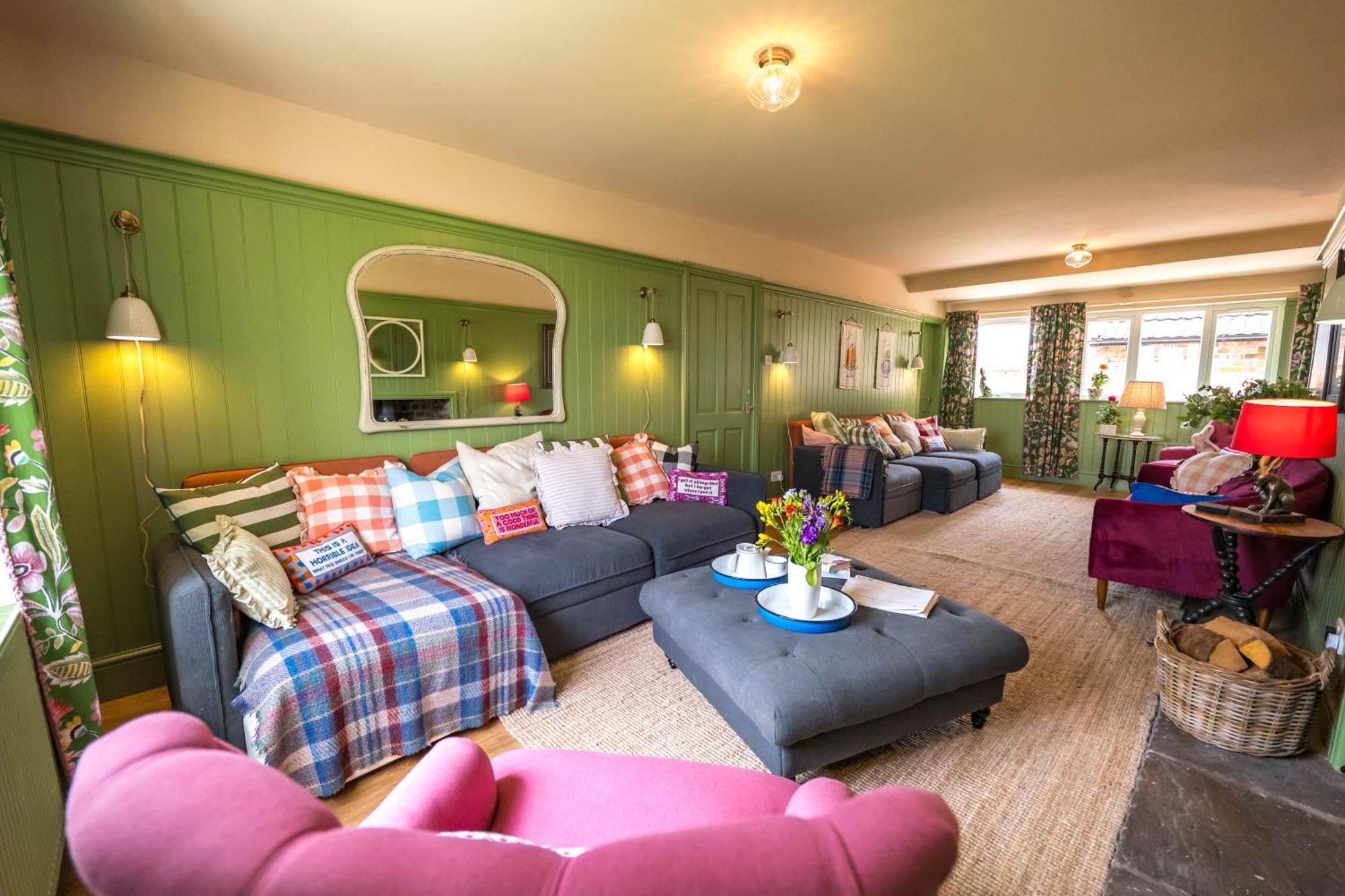 Large Country Cottage, Sleeps 8 - Spa Facilities, Garden Bar, Catering Services, Free Parking, Nature Reserve, Hen Parties Scunthorpe Eksteriør billede