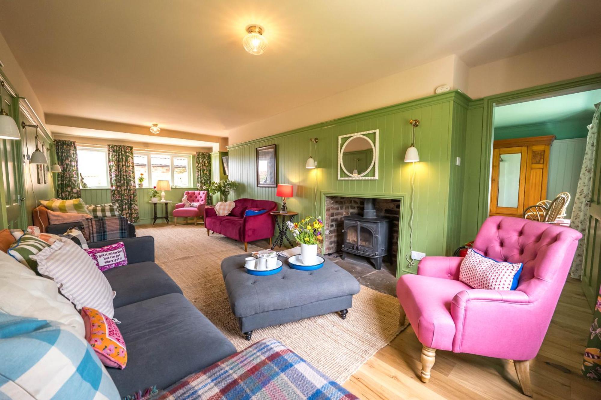 Large Country Cottage, Sleeps 8 - Spa Facilities, Garden Bar, Catering Services, Free Parking, Nature Reserve, Hen Parties Scunthorpe Eksteriør billede